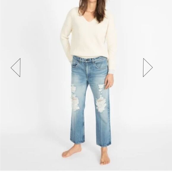 ASKK NY 100%Merino Wool Ladies Offwhite/Cream Sweater Size 2 - Picture 9 of 9